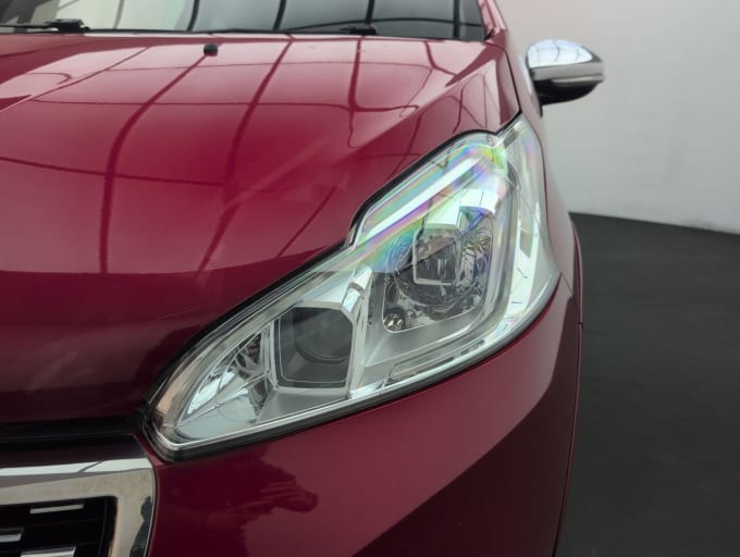 2025 Peugeot 208