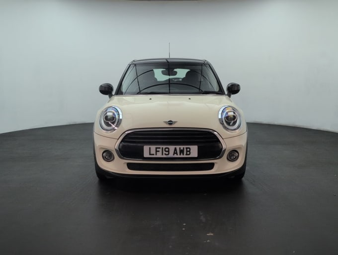 2025 Mini Hatch
