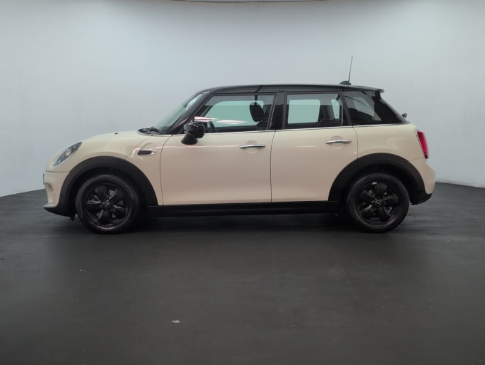 2025 Mini Hatch