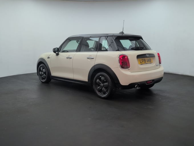 2025 Mini Hatch