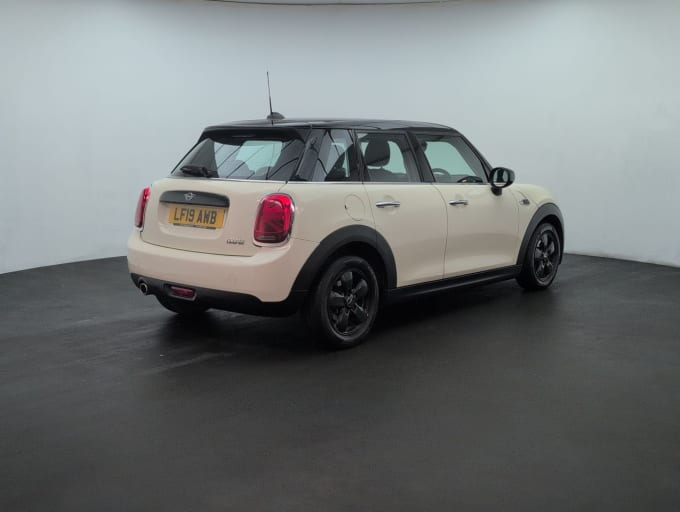 2025 Mini Hatch