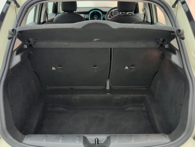 2025 Mini Hatch