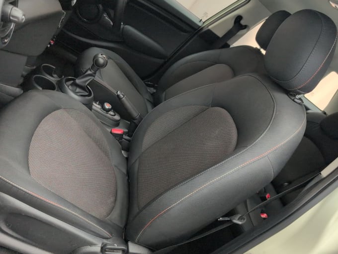 2025 Mini Hatch