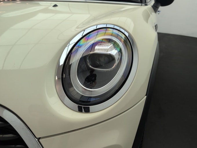 2025 Mini Hatch
