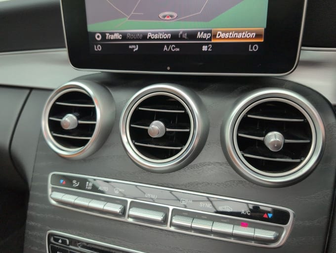 2025 Mercedes-benz C-class