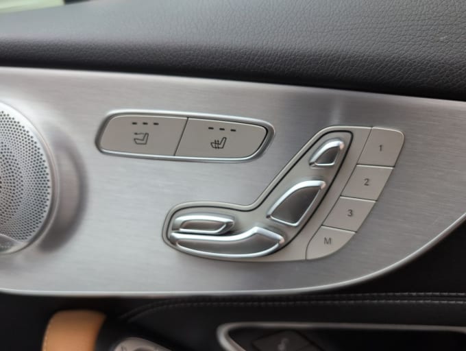 2025 Mercedes-benz C-class