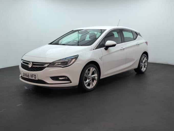 2025 Vauxhall Astra
