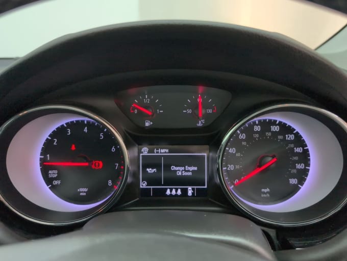 2025 Vauxhall Astra