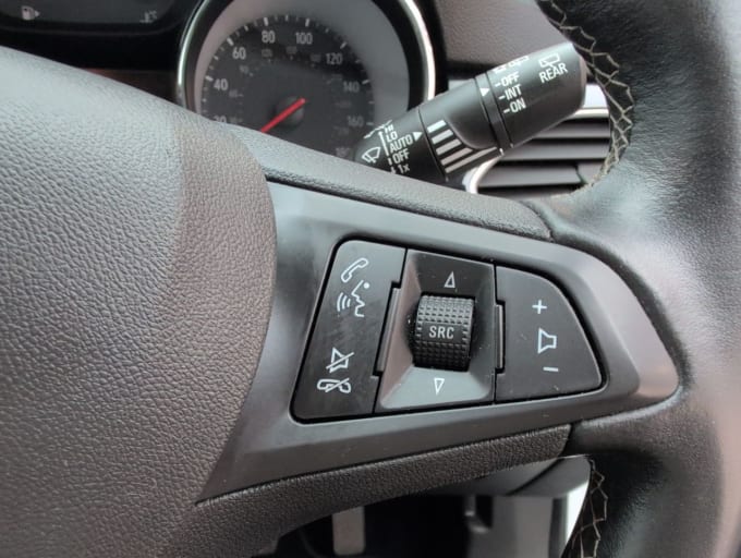 2025 Vauxhall Astra