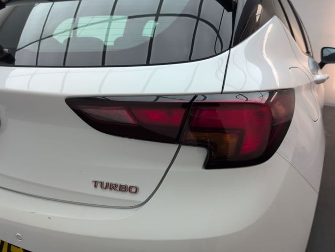 2025 Vauxhall Astra