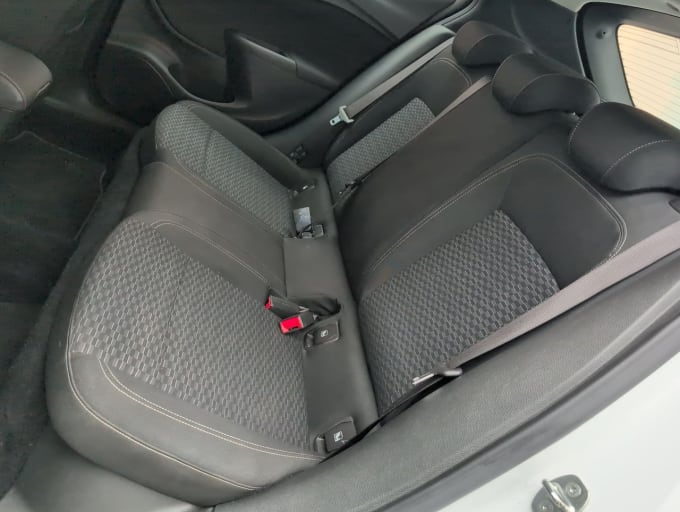 2025 Vauxhall Astra