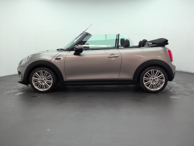 2025 Mini Convertible