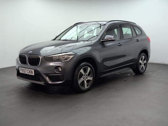 2025 BMW X1