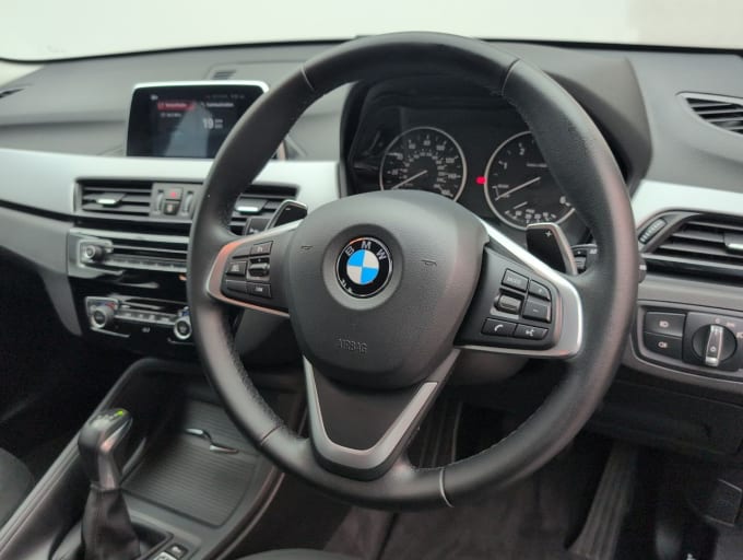 2025 BMW X1