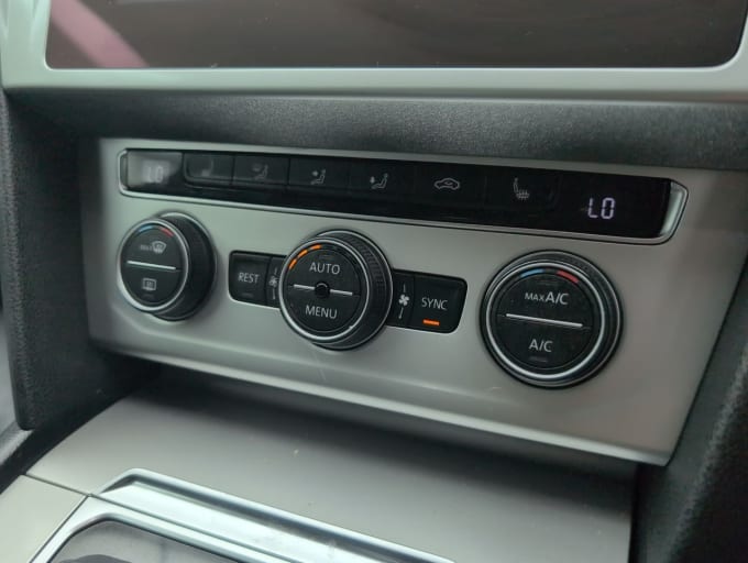 2025 Volkswagen Passat