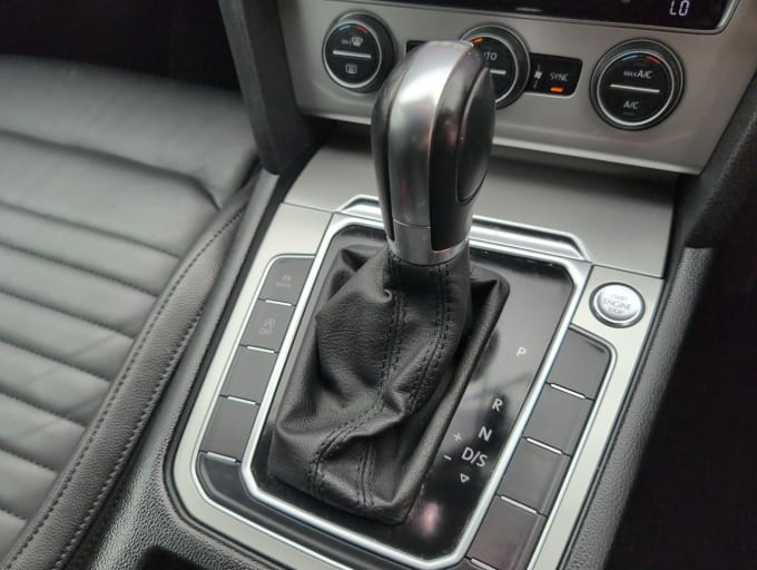 2025 Volkswagen Passat