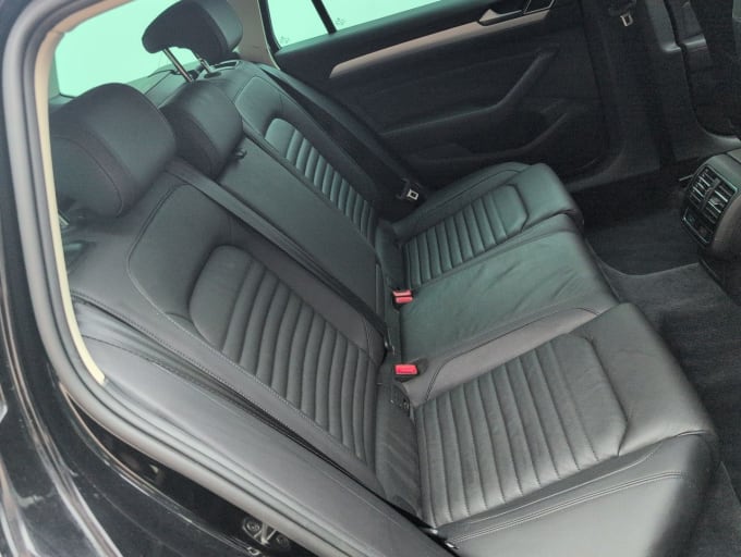 2025 Volkswagen Passat