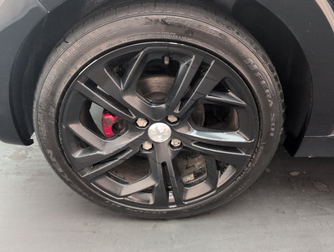 2025 Peugeot 208