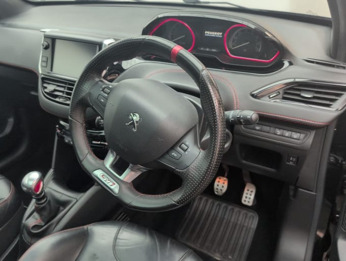 2025 Peugeot 208