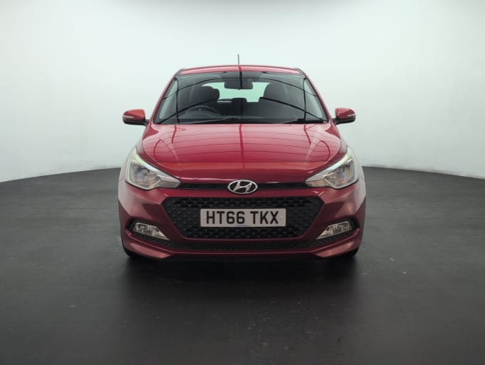 2025 Hyundai I20