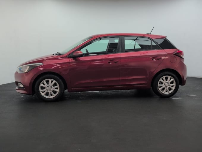 2025 Hyundai I20