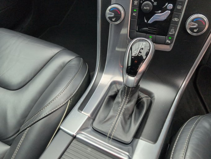 2025 Volvo Xc60