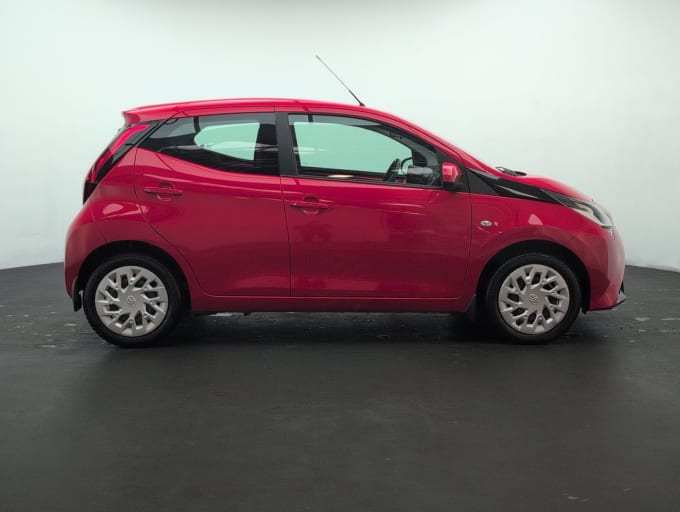 2025 Toyota Aygo