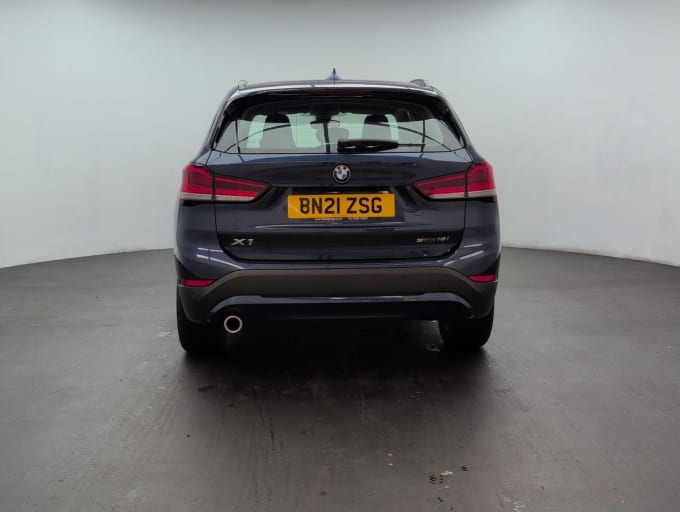 2025 BMW X1