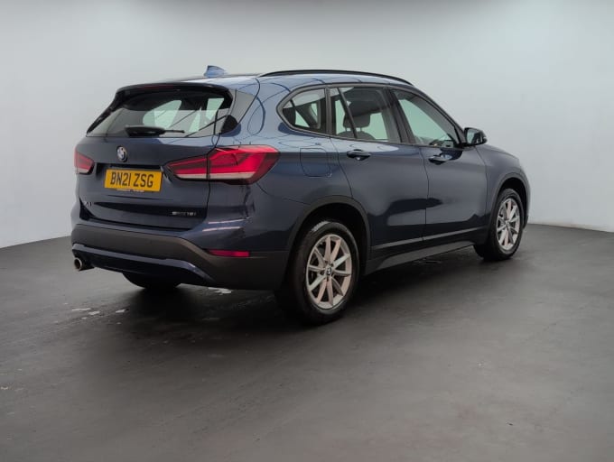 2025 BMW X1