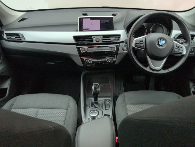 2025 BMW X1