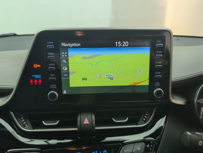 2025 Toyota C-hr
