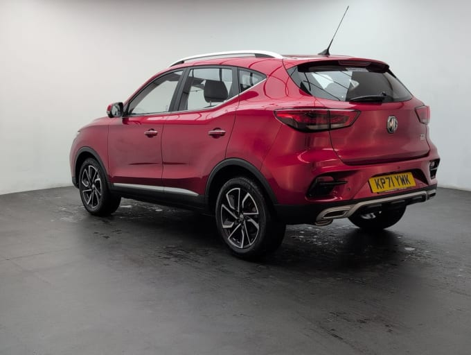 2025 Mg Mg Zs