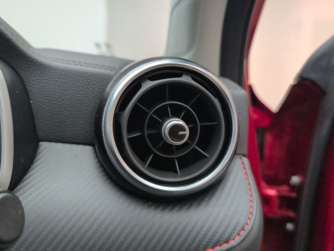 2025 Mg Mg Zs