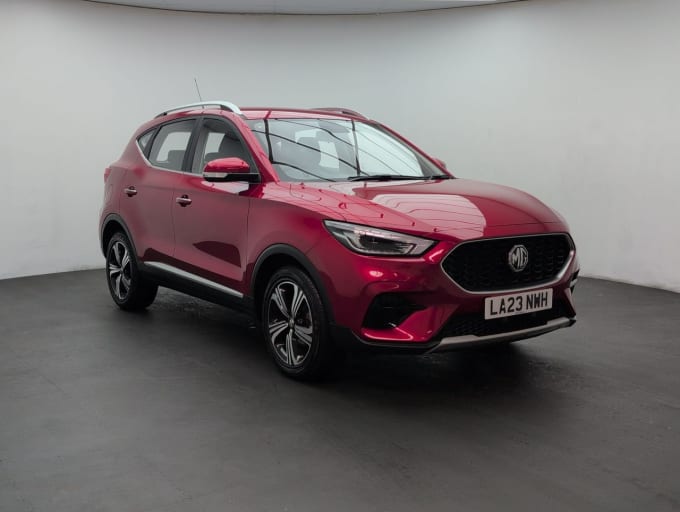 2025 Mg Mg Zs