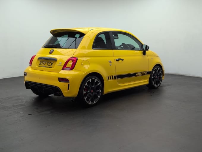2025 Abarth 595