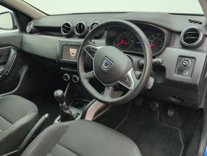 2025 Dacia Duster