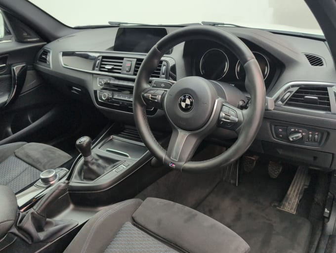 2025 BMW 1 Series