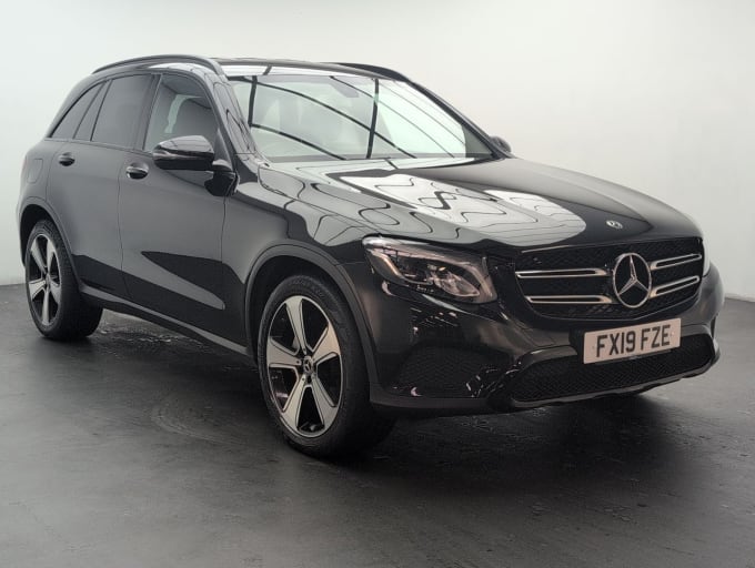 2025 Mercedes-benz Glc