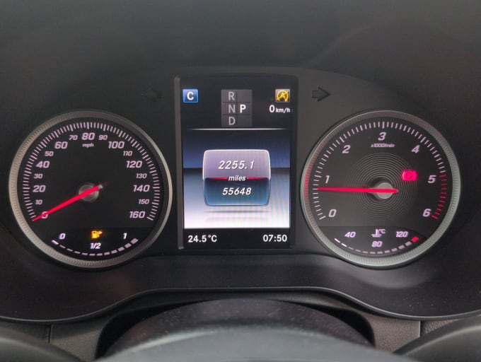 2025 Mercedes-benz Glc