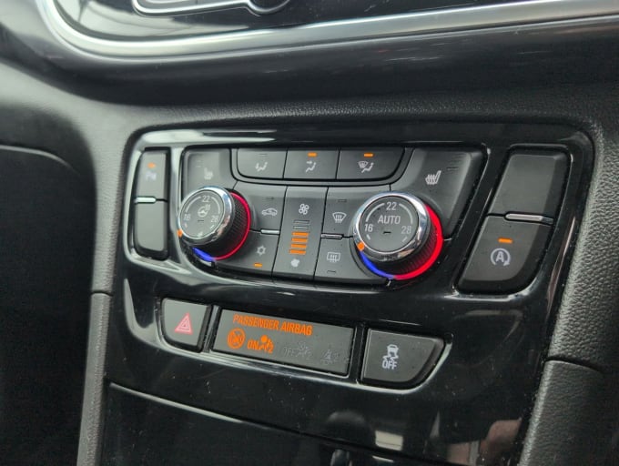 2025 Vauxhall Mokka X