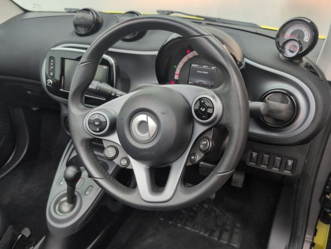 2025 Smart Fortwo