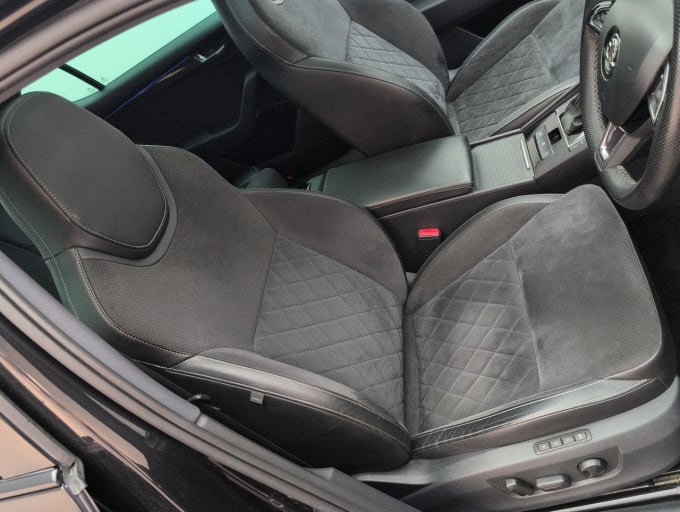 2025 Skoda Superb