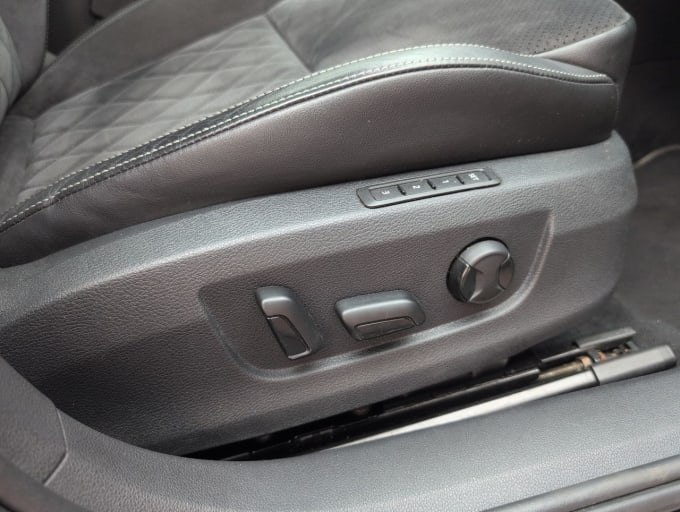 2025 Skoda Superb