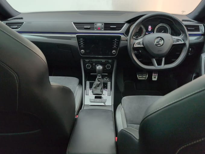 2025 Skoda Superb