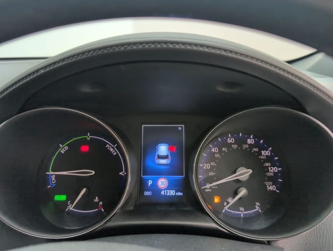 2025 Toyota C-hr