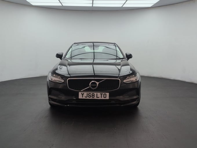 2025 Volvo S90