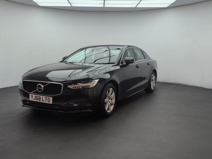 2025 Volvo S90