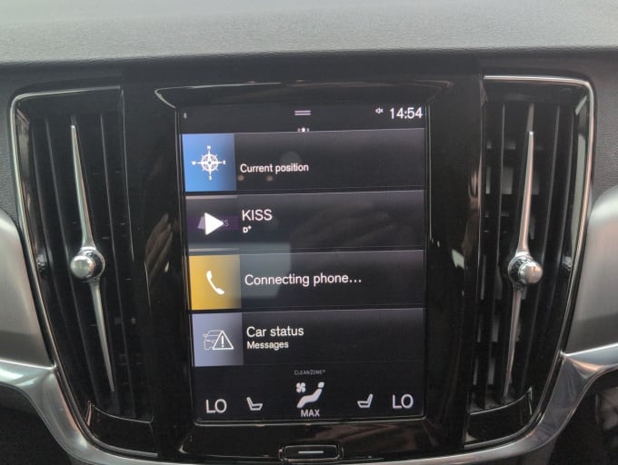 2025 Volvo S90
