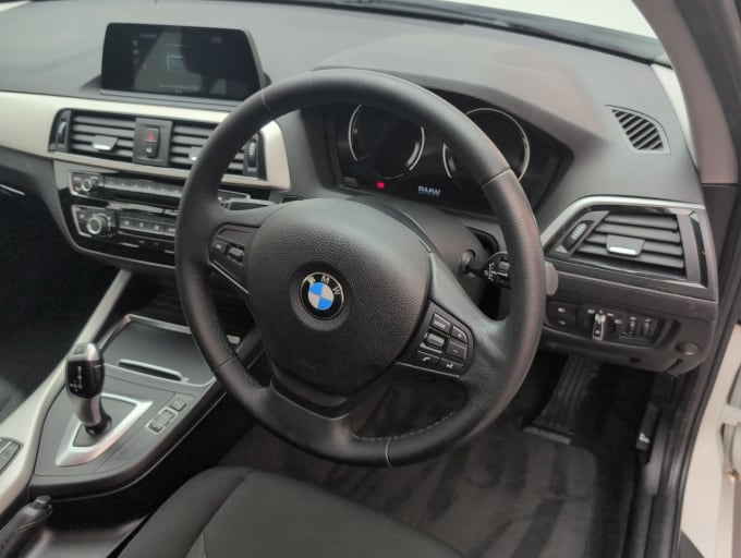 2025 BMW 1 Series