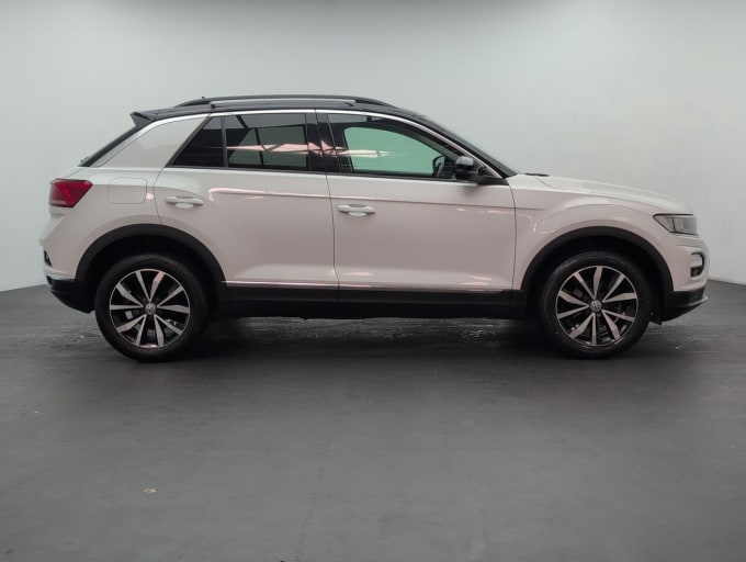2025 Volkswagen T-roc